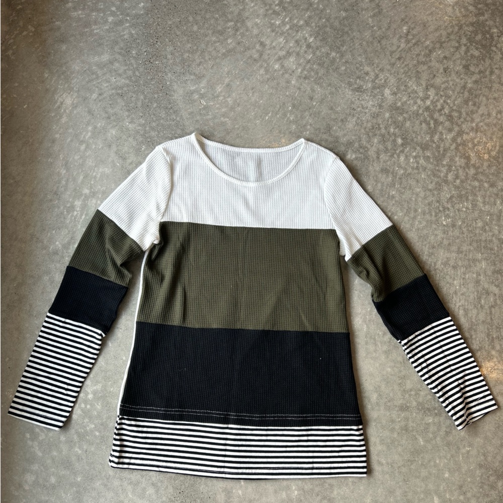 Pattern Block Long-sleeve Top